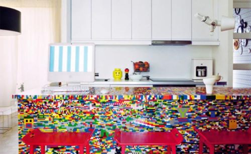 Stół kuchenny-wyspa z klocków LEGO