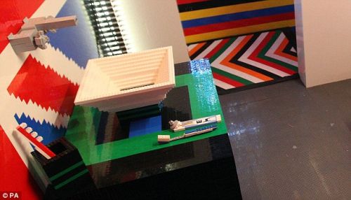 Plastikowy dom z klocków LEGO w Anglii